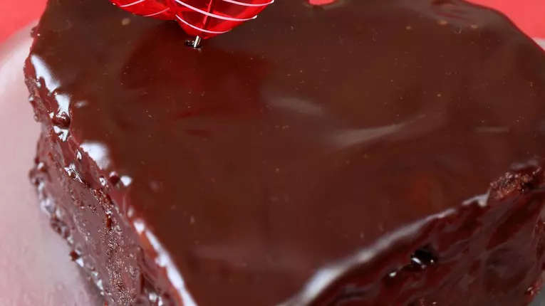 Tort de ciocolata in forma de inima