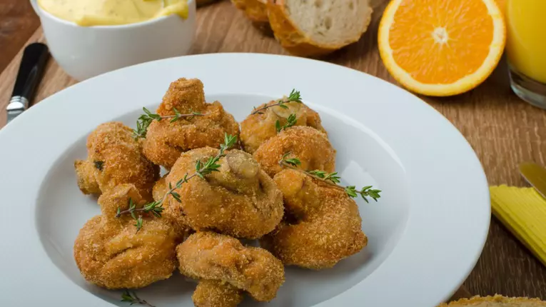 Ciuperci pane cu usturoi