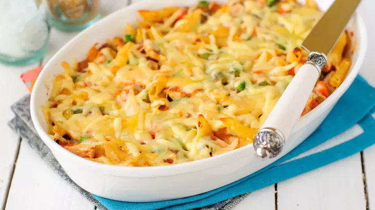 Paste sanatoase cu sos alb