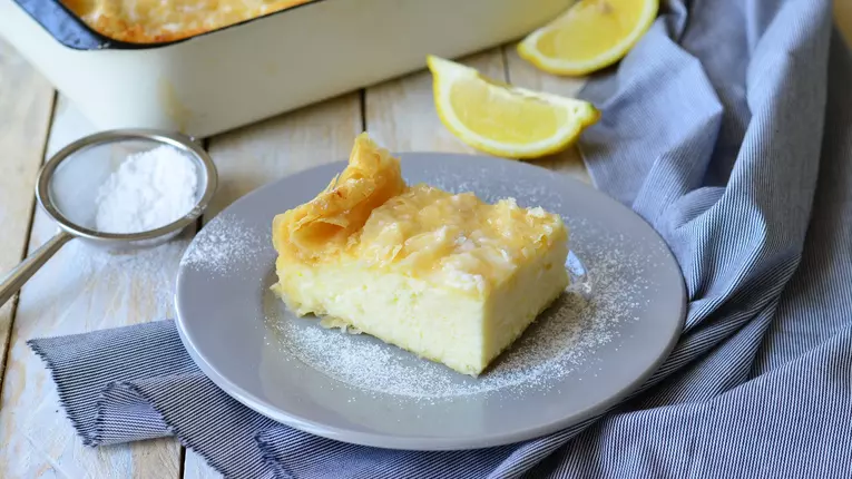 Placinta greceasca cu lapte