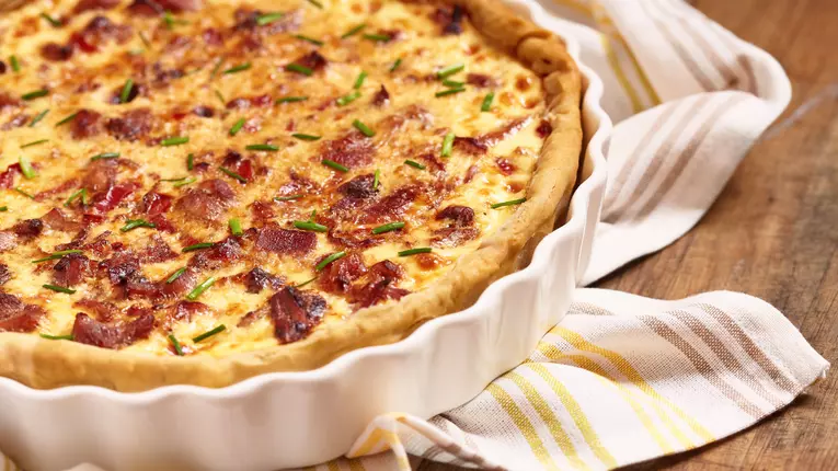 Quiche Lorraine cu bacon si praz