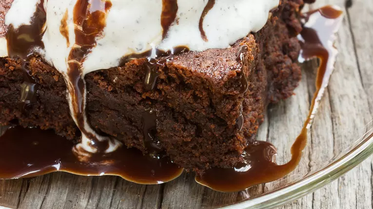 Negresa cu crema de ciocolata