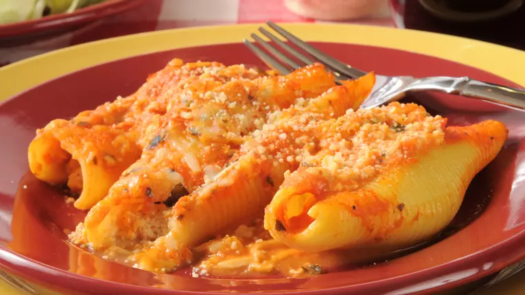 Paste conchiglie cu dovleac si sos Alfredo