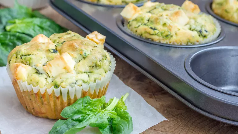 Briose cu spanac si branza