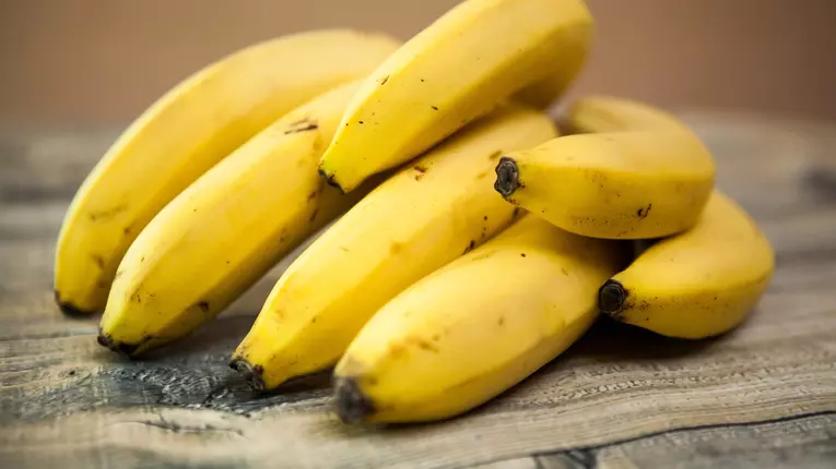 De ce e bine sa mananci o banana pe zi