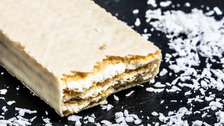 Napolitane de casa cu cocos