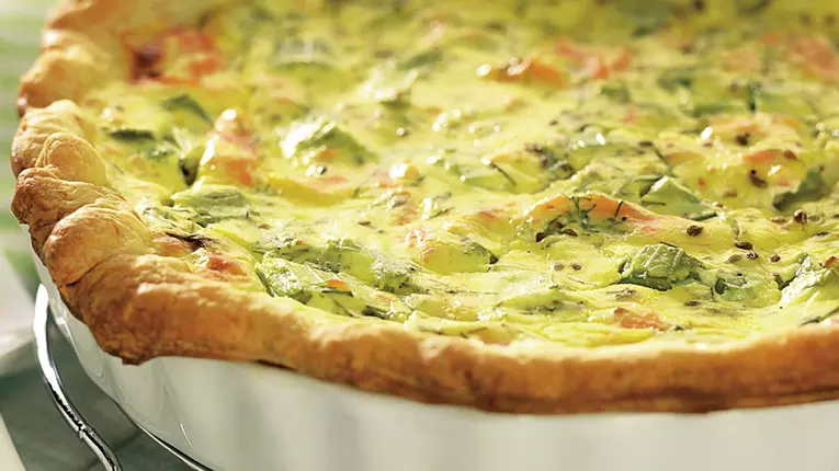 Tarta cu peste si telina