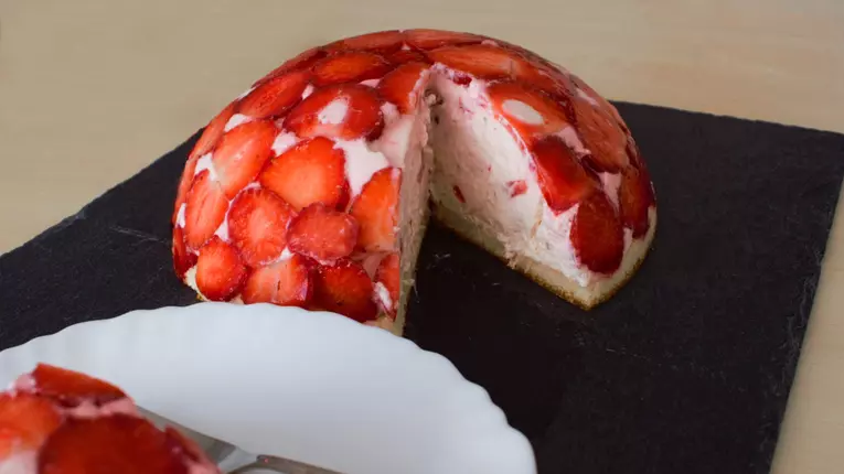 Tort cu fructe fara coacere