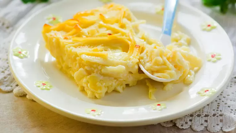 Budinca de macaroane cu branza