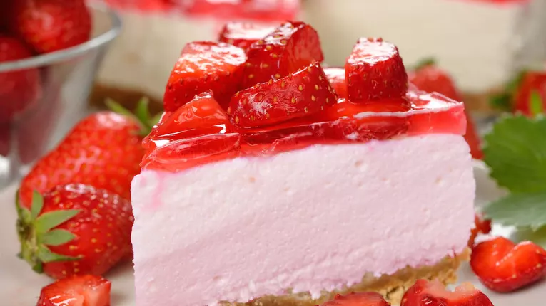 Cheesecake cu capsuni