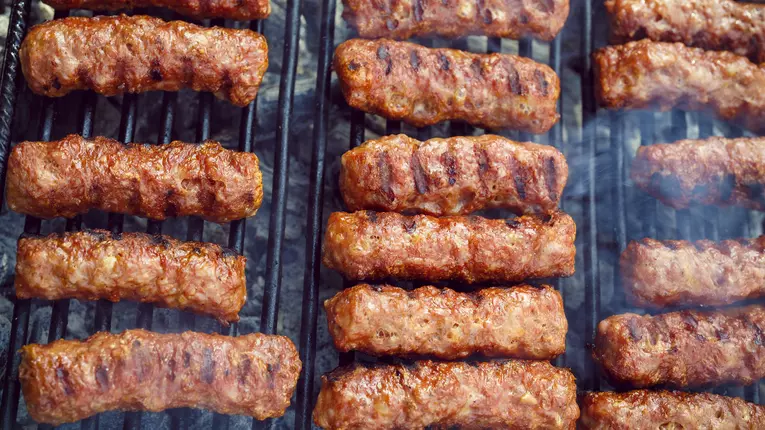 Mici de casa – Cum prepari pasta de mici