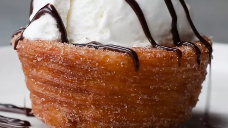 Vafe de inghetata din aluat de eclere