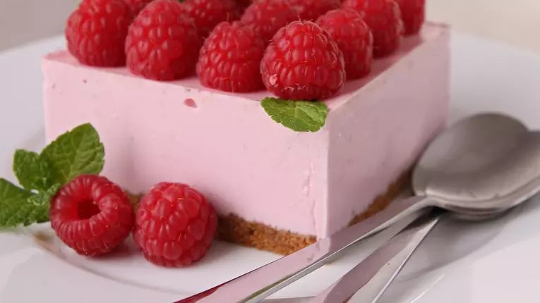Cheesecake cu zmeura