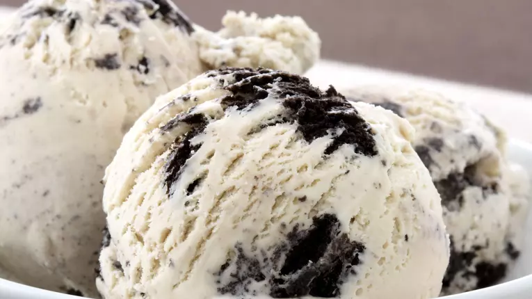 Inghetata Oreo de casa – 3 ingrediente