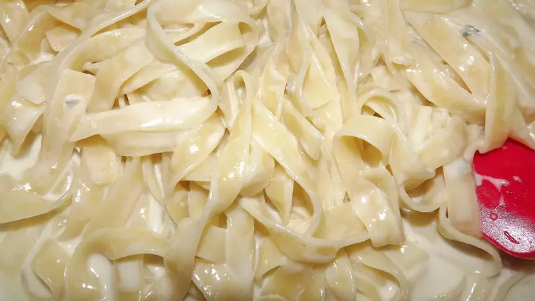 Paste in sos gorgonzola