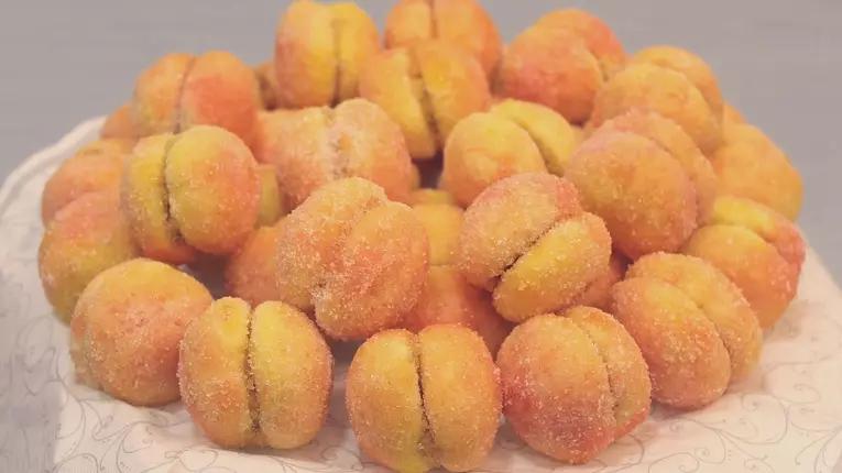 Fursecuri piersici umplute