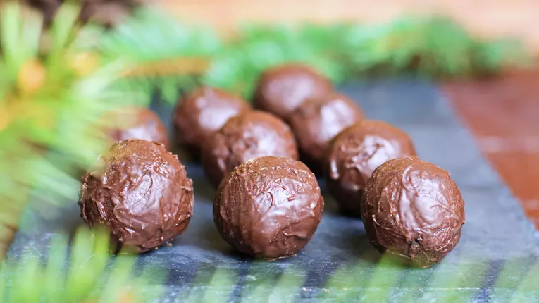 Trufe de ciocolata cu coniac