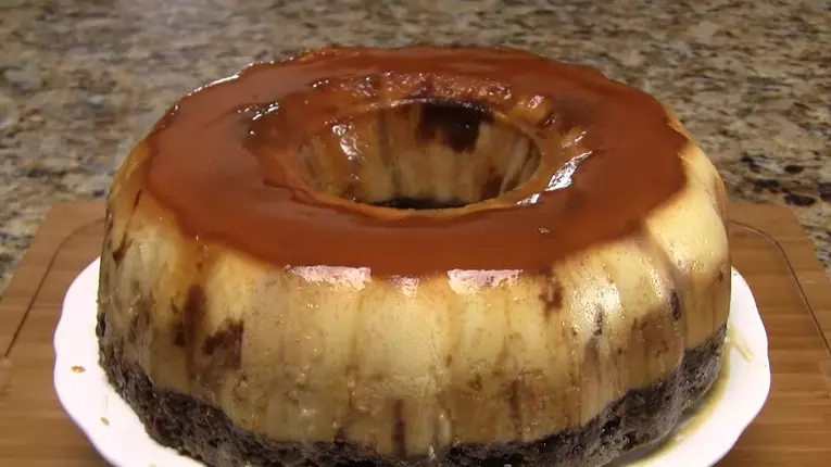Chocoflan – Prajitura de ciocolata cu zahar ars (Prajitura Imposibila)