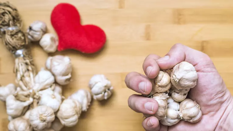 10 alimente ce iti mentin arterele curate