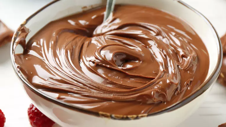 Crema de ciocolata pentru prajituri