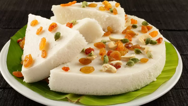 Vattayappam – Prajitura pufoasa de orez, traditional indiana