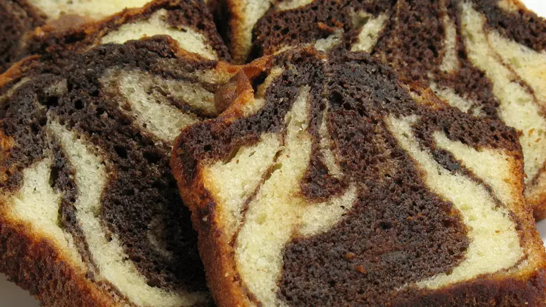 Checuri cu ciocolata marmorate