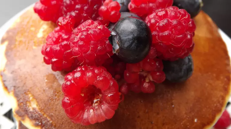 Clatite americane simple si rapide – Pancakes clasice