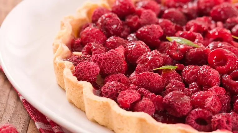 Tarta cu zmeura, fara coacere