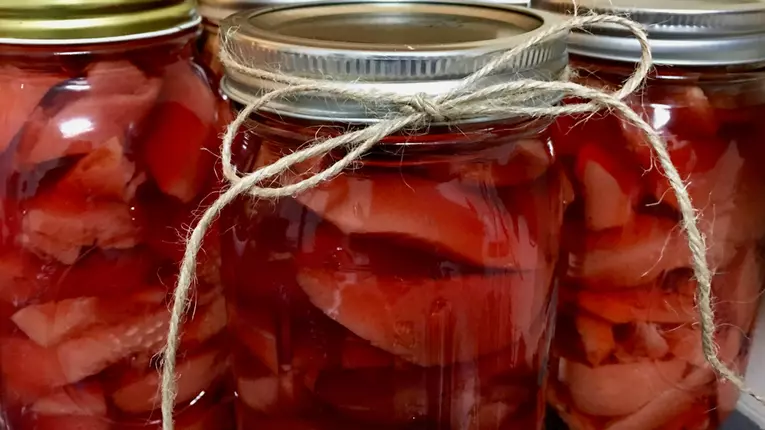 Compot de gutui la borcan pentru iarna