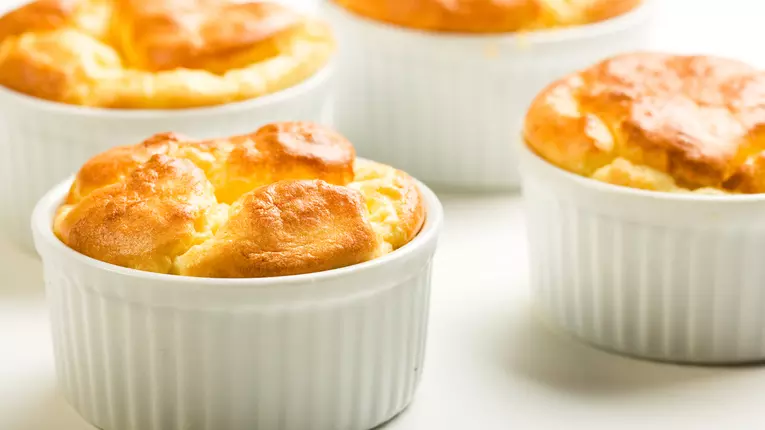 Sufleu de cartofi cu cascaval