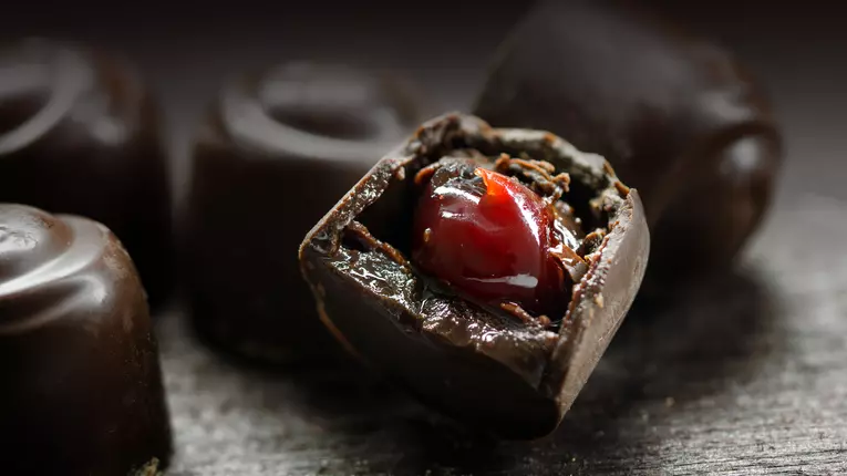 Visine in ciocolata – Bomboane de casa