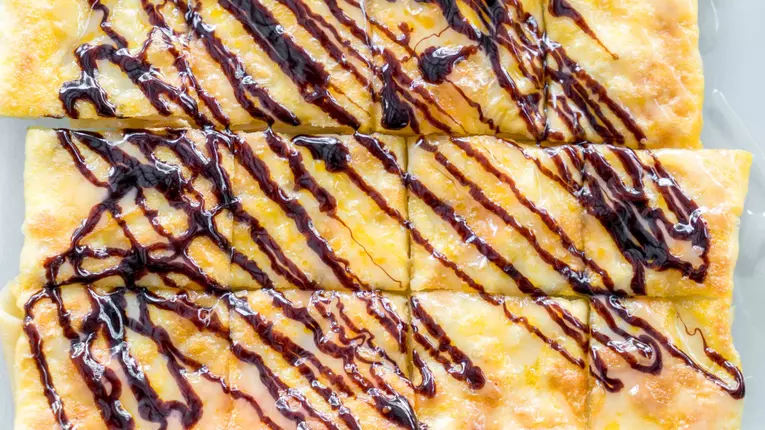 Clatite thailandeze cu banane si ciocolata