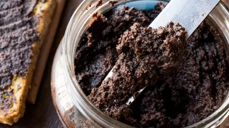 Pasta de masline negre - Cum pregatesti o tapenada