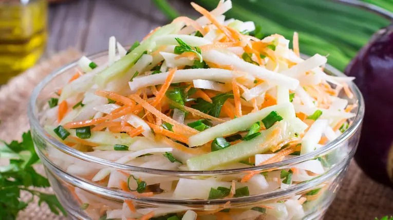 Salata nemteasca de cruditati