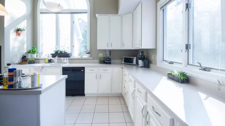 (P) Bucătărie modernă