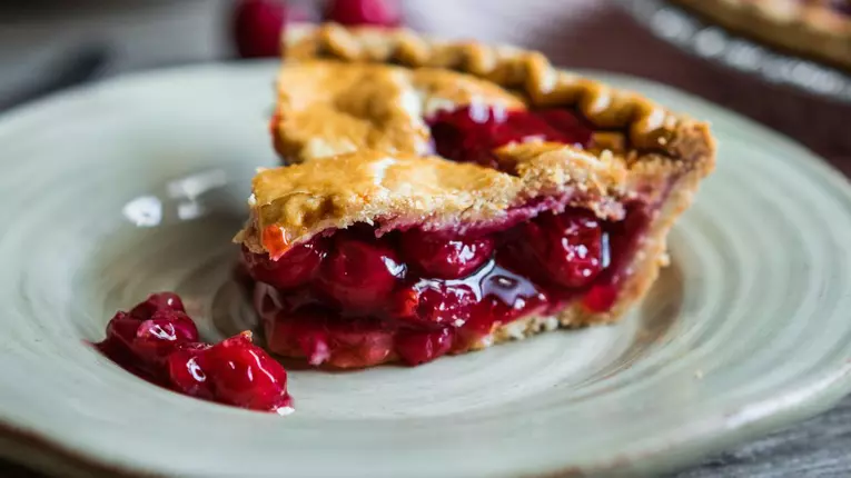 Plăcintă americană cu cireșe (american pie)  – rețeta originală