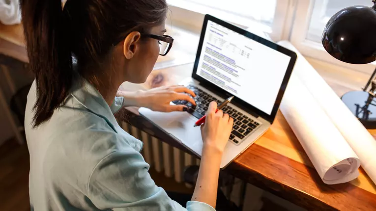 (P) Tu știi ce presupune exact asistența socială?