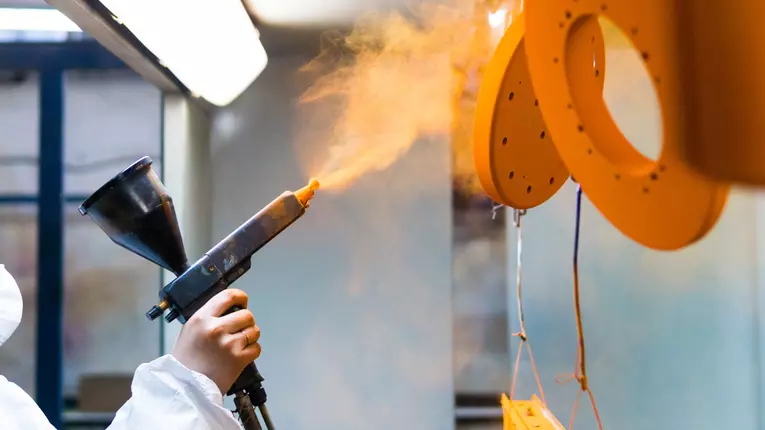 Tot ceea trebuie să știm despre vopsirea în câmp electrostatic