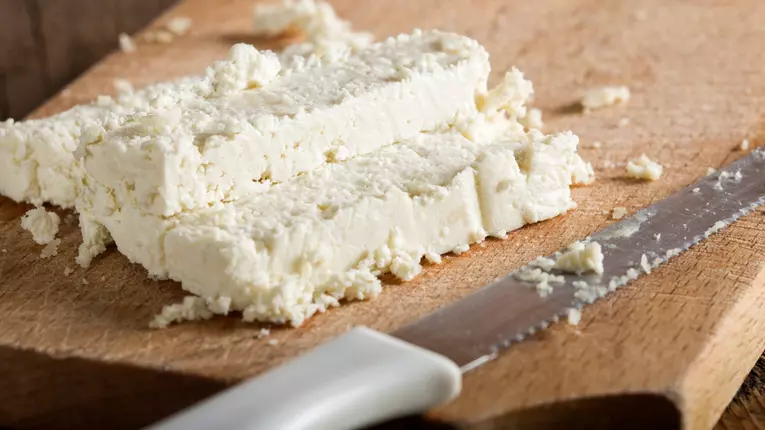 3 rețete de salate cu urdă de Ibănești