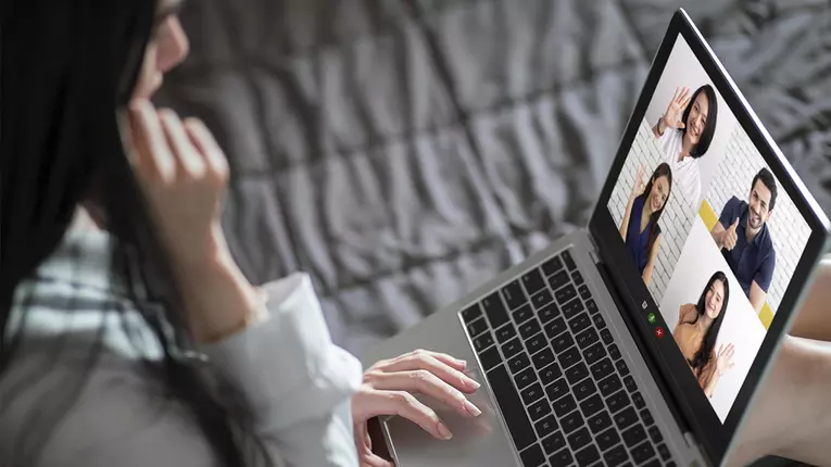 (P) Care sunt cele mai avantajoase joburi pentru femei în 2023?