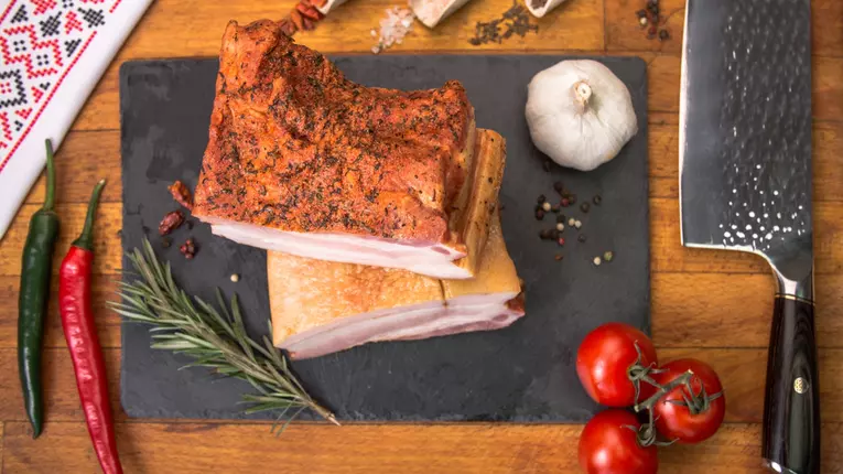 Cum se prepară șunca țărănească de casă? 6 sfaturi de care să ții cont