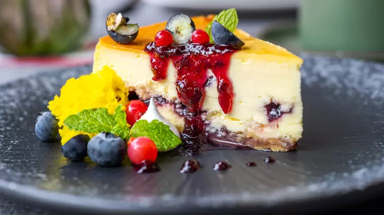 Top 10 deserturi cu brânză