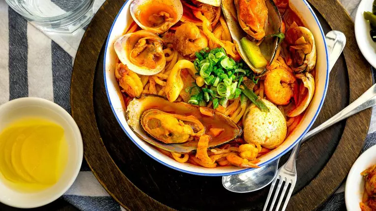 Beneficiile dietei mediteraneene. Sfaturi pentru un stil de viață sănătos