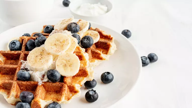 4 idei de mic-dejun cu iaurt