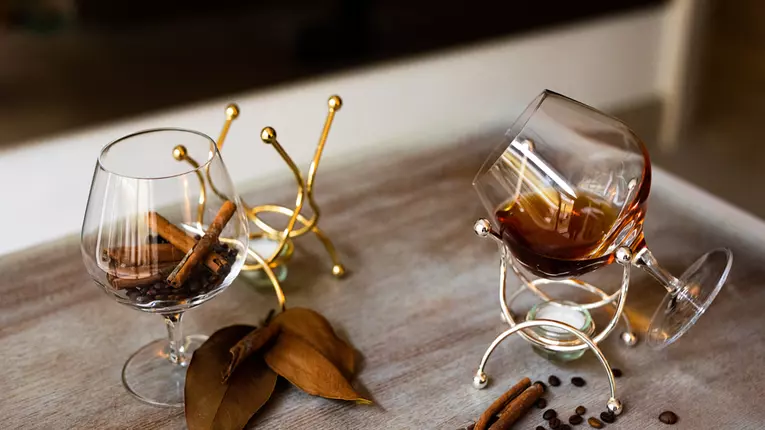 Piese din cristal de Bohemia: Alegerea ideală pentru un cadou de nuntă luxos