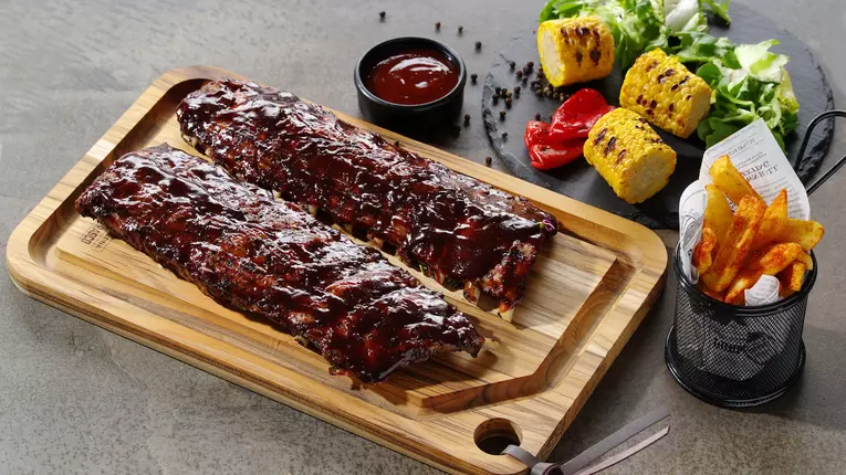 De la wok la grill: Bucătăria asiatică în restaurantul tău