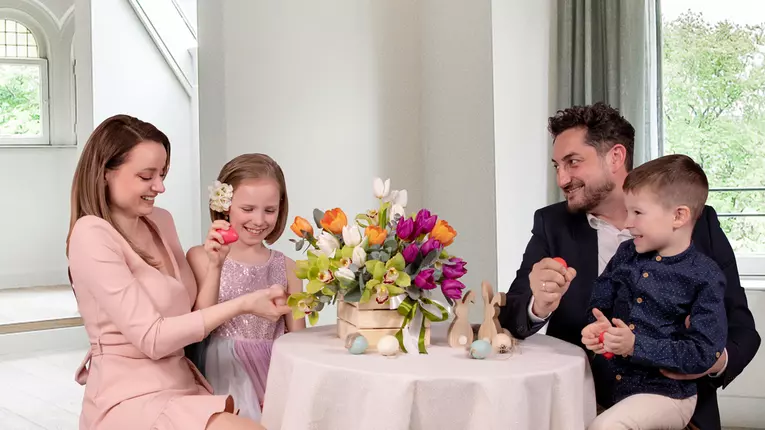 Ce nu trebuie să lipsească de pe masa de Paște și de ce este bine să fii alături de familie în această perioadă