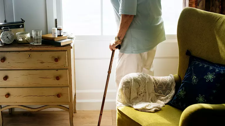 Cum să alegi cel mai bun azil de bătrâni pentru cei dragi: Ghid complet pentru familii