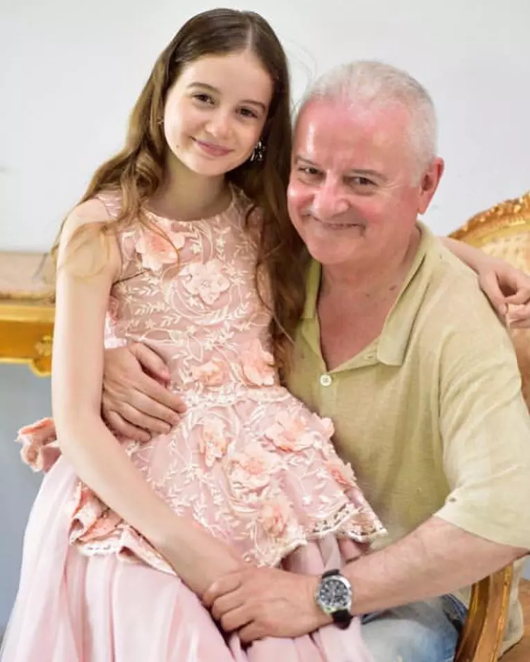 Irinel Columbeanu și fiica lui, Irina