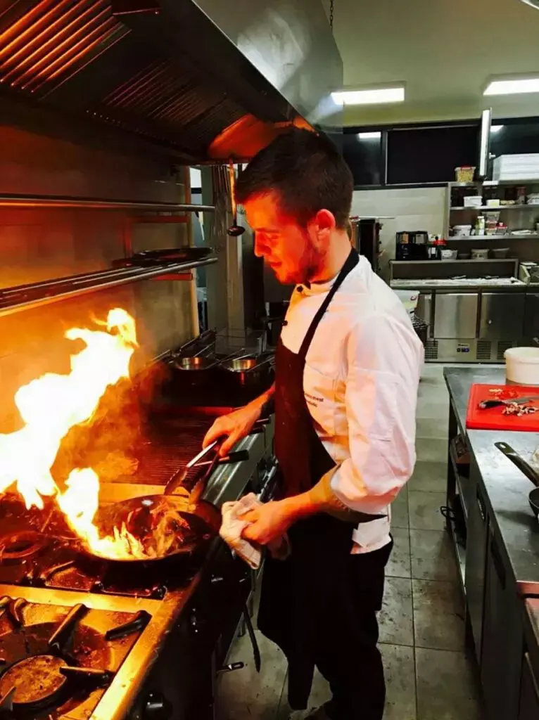 catalin-boroica-eliminat-chefi-la-cutite-10